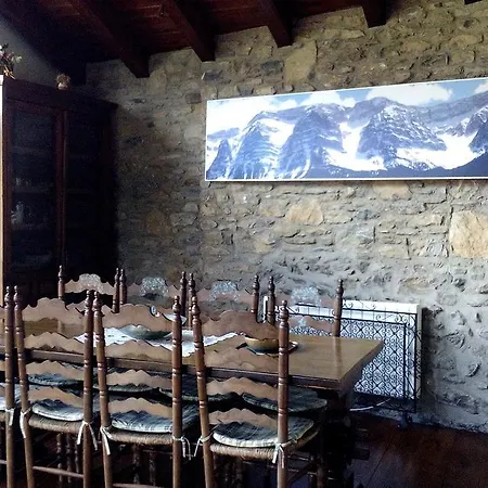 בקתה Al Pirineu *